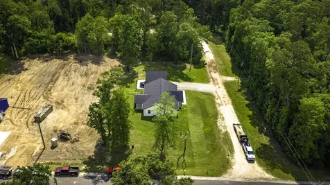 141 Summer Place Livingston TX 77351