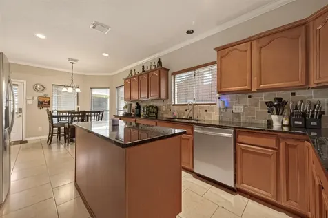 4231 Flora Drive Pasadena TX 77505