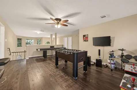4231 Flora Drive Pasadena TX 77505