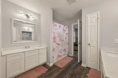 4231 Flora Drive Pasadena TX 77505