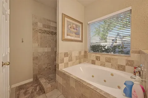 4231 Flora Drive Pasadena TX 77505