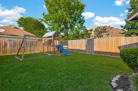 4231 Flora Drive Pasadena TX 77505