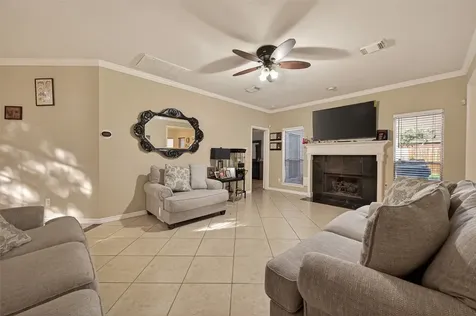 4231 Flora Drive Pasadena TX 77505