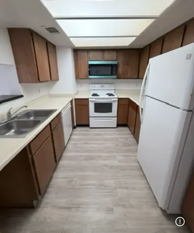 2820 S Bartell I210 Houston TX 77054
