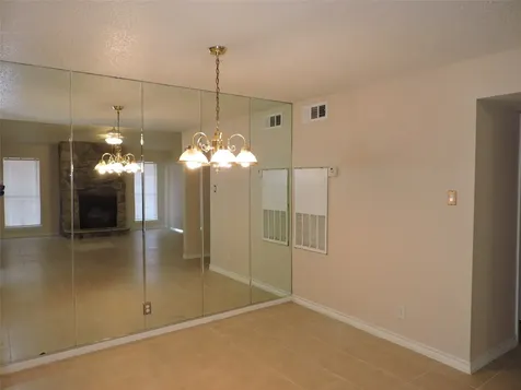 17401 Red Oak Drive 104 Houston TX 77090