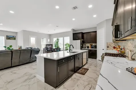 5414 Huepers Street Alvin TX 77511