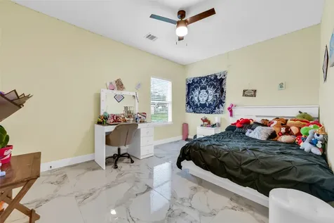 5414 Huepers Street Alvin TX 77511
