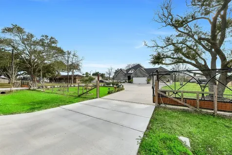 5414 Huepers Street Alvin TX 77511