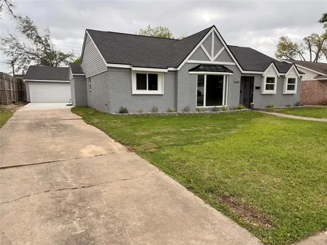 3303 Freshmeadows Drive Houston TX 77063