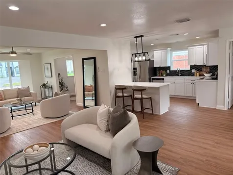 3303 Freshmeadows Drive Houston TX 77063