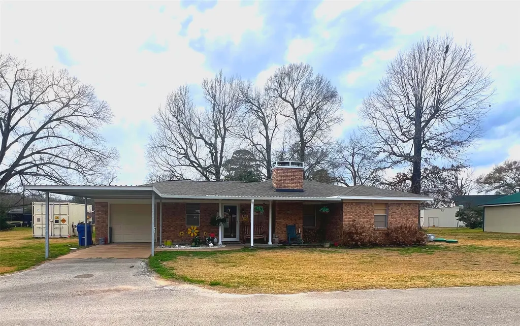 101 Vickie Lane Shepherd TX 77371