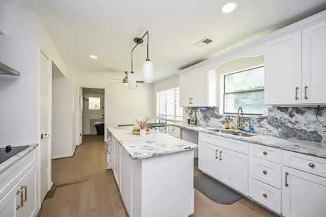 11811 Braesridge Drive Houston TX 77071