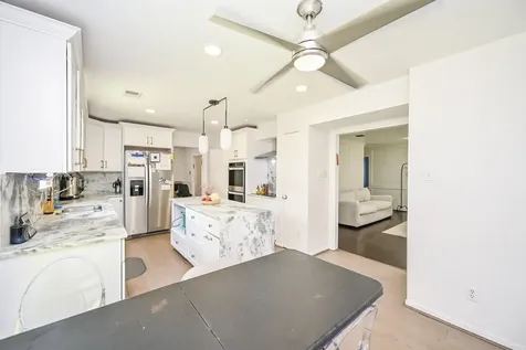 11811 Braesridge Drive Houston TX 77071
