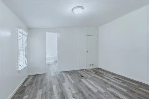 4484 Grand Oaks Drive Willis TX 77378