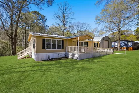 4484 Grand Oaks Drive Willis TX 77378