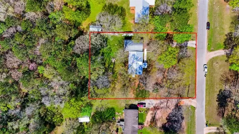 4484 Grand Oaks Drive Willis TX 77378