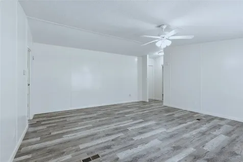 4484 Grand Oaks Drive Willis TX 77378