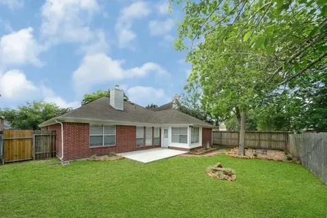 3515 Walden Drive Pearland TX 77584