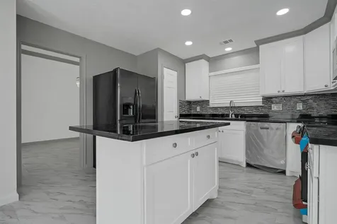 3515 Walden Drive Pearland TX 77584