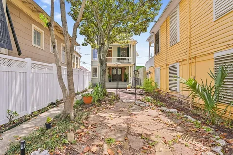 611 Church Street Galveston TX 77550