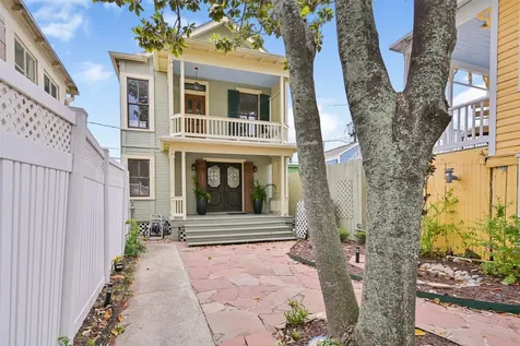 611 Church Street Galveston TX 77550