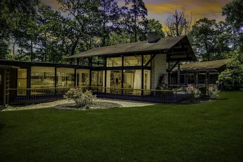 146 Billandrea Lane Panorama Village TX 77304