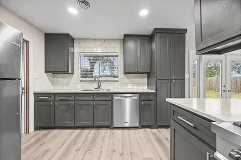 10319 Old Orchard Road La Porte TX 77571