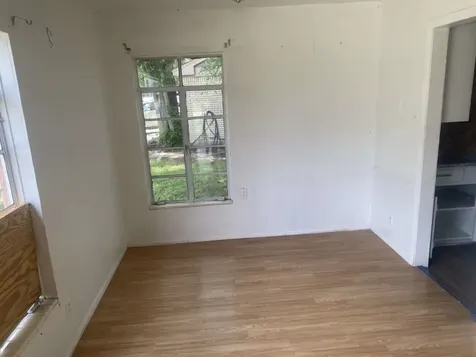121 W Riverwood Drive Houston TX 77076