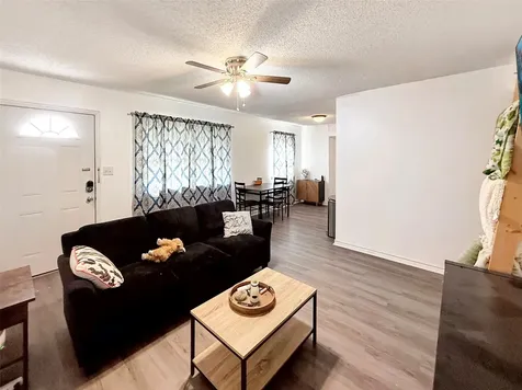 821 S Mill Street Flatonia TX 78941