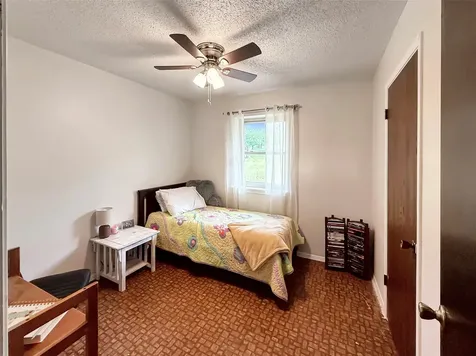 821 S Mill Street Flatonia TX 78941