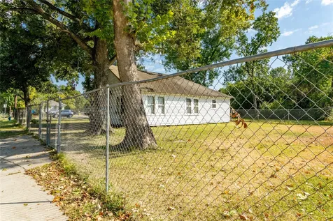 9010 Wheatley Street Houston TX 77088