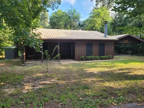 16 Connor Lane Huntsville TX 77320