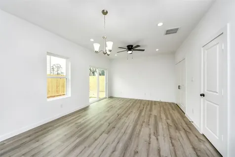 7311 Wileyvale Street B Houston TX 77016
