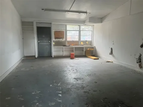 6601 Sherman Street Houston TX 77011