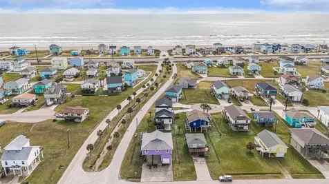 23101 Camino Street Galveston TX 77554