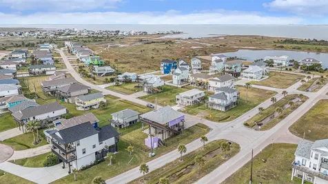 23101 Camino Street Galveston TX 77554