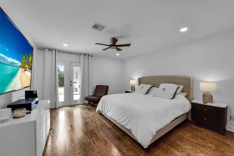 2503 Stoney Brook Drive Houston TX 77063