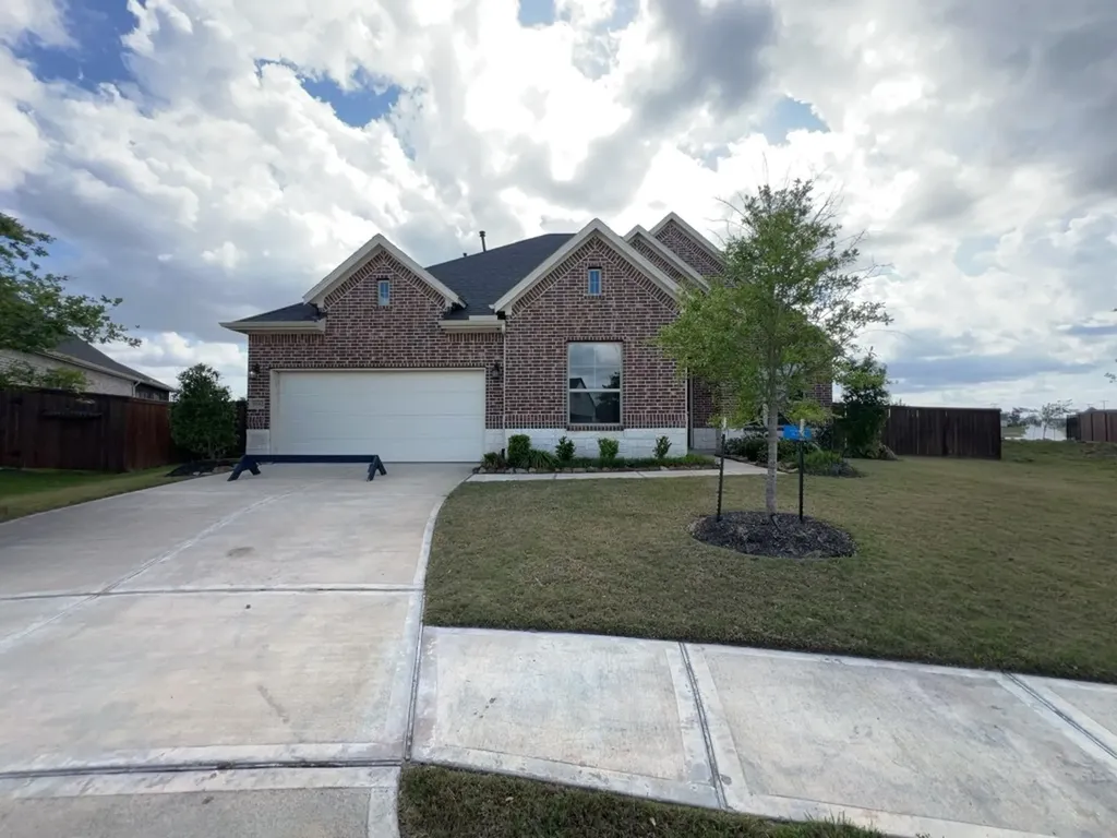 5602 Caracara Street Manvel TX 77578