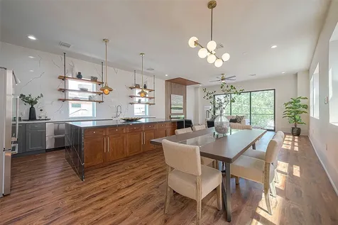 5510 Bosque Street Houston TX 77056