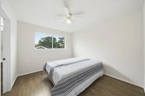 2610 Indian Trail Deer Park TX 77536