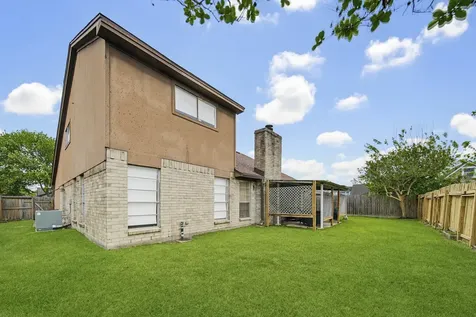 2610 Indian Trail Deer Park TX 77536