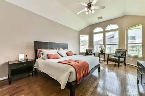 12206 Bell Creek Drive Pearland TX 77584