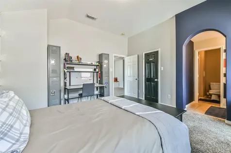 12206 Bell Creek Drive Pearland TX 77584