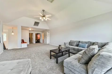 12206 Bell Creek Drive Pearland TX 77584