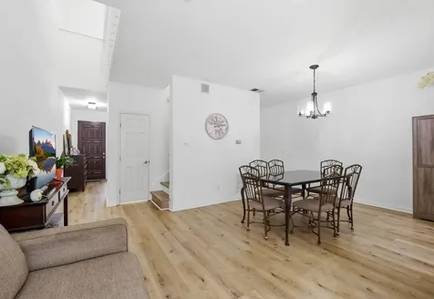 12625 Memorial Drive 51 Houston TX 77024