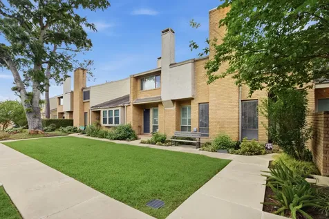 12625 Memorial Drive 51 Houston TX 77024