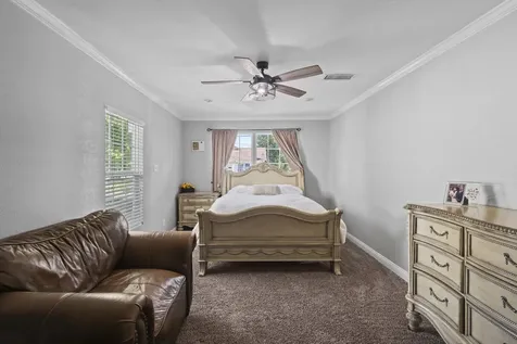 1006 Montgomery Street Port Neches TX 77651