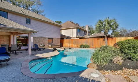 6903 Ashmore Drive Houston TX 77069