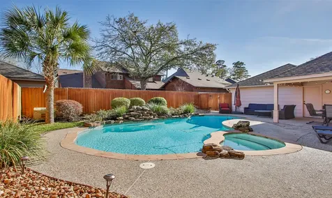 6903 Ashmore Drive Houston TX 77069
