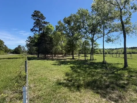 4335 Fm 1374 Road Huntsville TX 77340